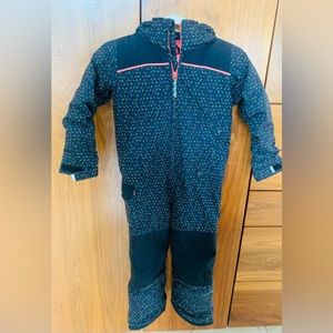 Burton girls size 5/6 snowboard/Ski outfit.